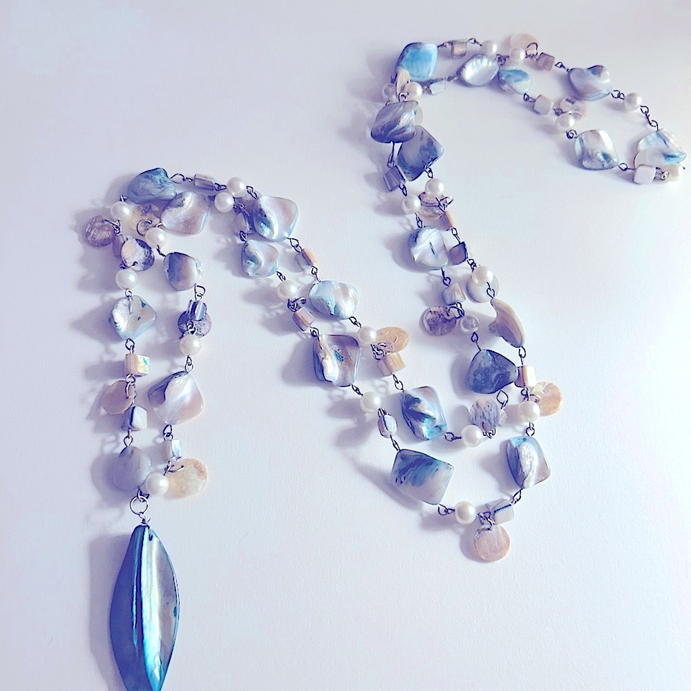 Vintage Necklace Mother-of-Pearl blue, silvery nuggets faux pearls 50”, feather